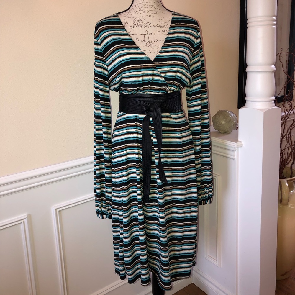 Gorgeous Laundry by Shelli Segal dress